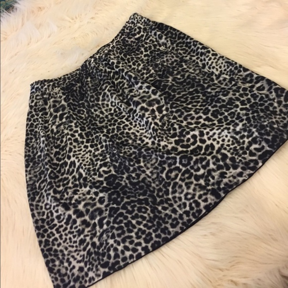 DANA BUCHMAN LEOPARD‎ BLACK SILVER MINI SKIRT SIZE 10